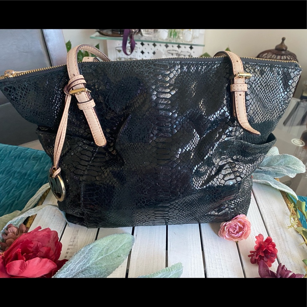 Michael Kors tote
